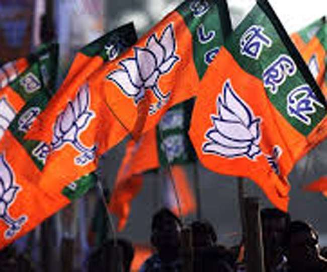 भाजपा के नई आबकारी नीति के विरोध के बीच दिल्ली में फिर सस्ती हुई शराब